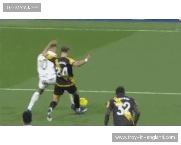 V站足球官网最新赛事资讯全面解析助你掌握足球动态 V站足球官网最新赛事资讯全面解析助你掌握足球动态